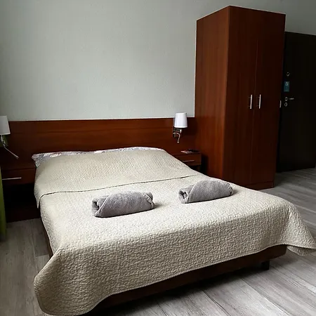Kompleks Apartament-serwis アパート