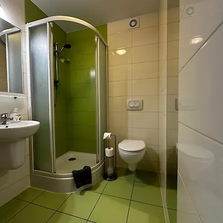 Kompleks Apartament-serwis アパート *