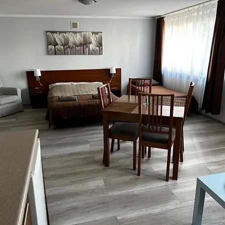 Kompleks Apartament-serwis Apartment *